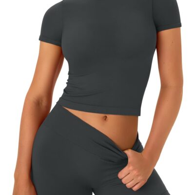 Womens Workout Sets 2 Piece Seamless Summer Outfits Scrunch Butt Shorts Crew Neck T-shirt Matching Clothing Set